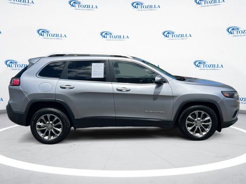 Used 2019 Jeep Cherokee Latitude Plus image 6