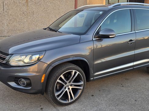 Used 2014 Volkswagen Tiguan R-Line image 3