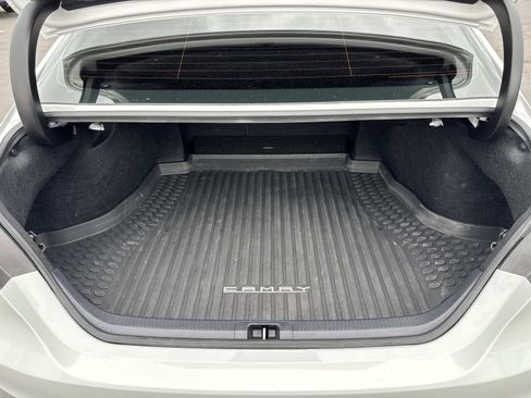 Used 2024 Toyota Camry LE image 27