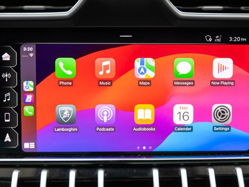 Used 2021 Lamborghini Urus image 96