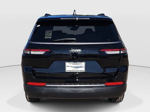 New 2026 Jeep Grand Cherokee L Limited image 4