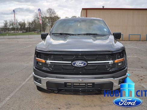 Used 2024 Ford F150 XLT w/ Mobile Office Package image 8