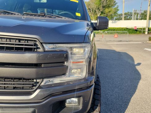 Used 2018 Ford F150 Lariat w/ Equipment Group 502A Luxury AWD/4WD image 3