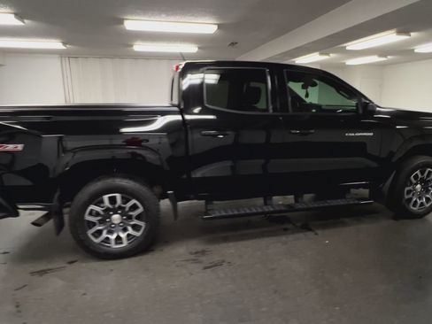 Certified 2024 Chevrolet Colorado LT w/ LT Convenience Package III image 44