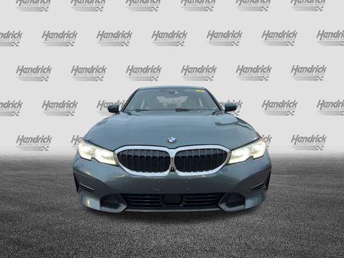 Used 2020 BMW 330i xDrive Sedan w/ Executive Package image 3