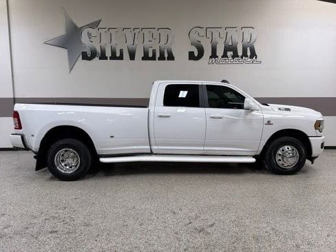 Used 2020 RAM 3500 Big Horn w/ Level 1 Equipment Group RWD image 32