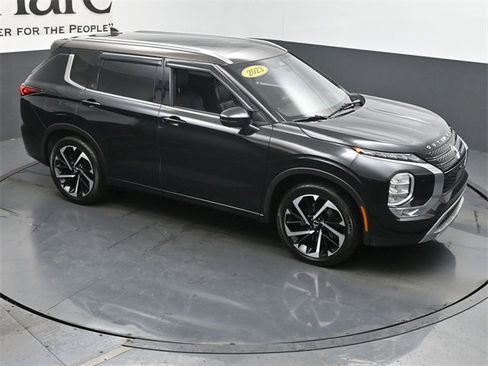 Used 2023 Mitsubishi Outlander SEL 40th Anniversary image 39