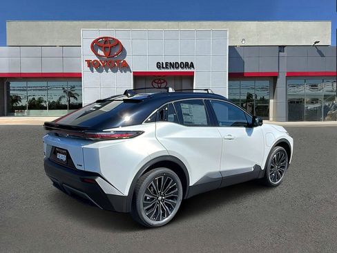 New 2026 Toyota C-HR AWD/4WD image 3