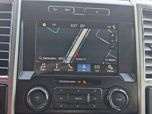 Used 2016 Ford F150 Lariat image 14