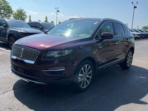 Used 2019 Lincoln MKC Reserve w/ MKC Climate Package AWD/4WD image 2