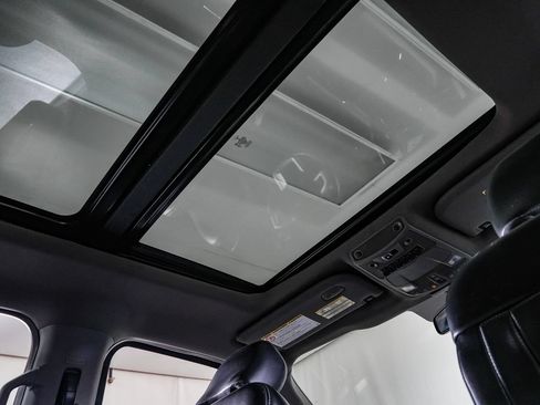 Used 2019 Ford F250 Lariat w/ Lariat Ultimate Package AWD/4WD image 23
