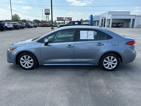 Used 2023 Toyota Corolla LE FWD image 9