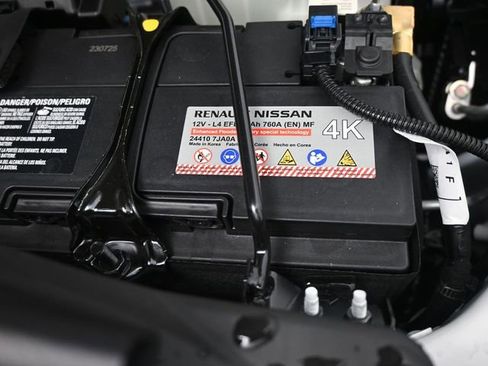 New 2026 Nissan Armada SL w/ Captain's Chari Seat Package image 34