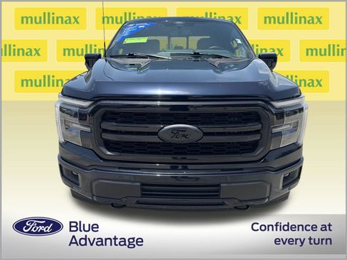 Used 2025 Ford F150 Lariat w/ Equipment Group 502A High AWD/4WD image 11