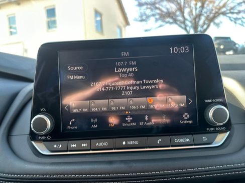 Certified 2025 Nissan Rogue SV image 19