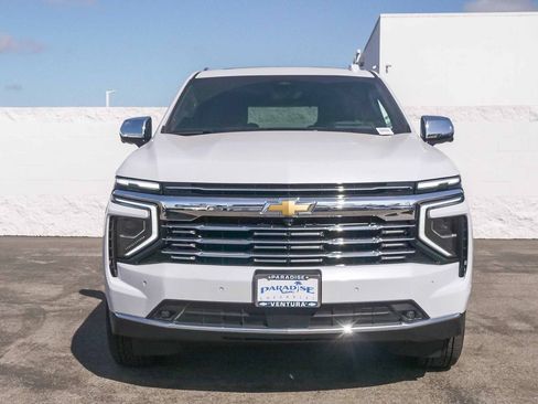 New 2026 Chevrolet Suburban Premier AWD/4WD image 2