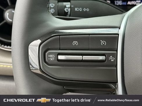 New 2026 Chevrolet Colorado ZR2 w/ Technology Package AWD/4WD image 15
