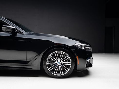 Used 2020 BMW 540i xDrive w/ M Sport Package AWD/4WD image 40