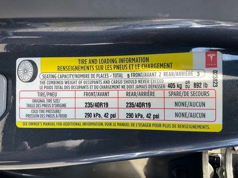 Used 2018 Tesla Model 3 Long Range image 19