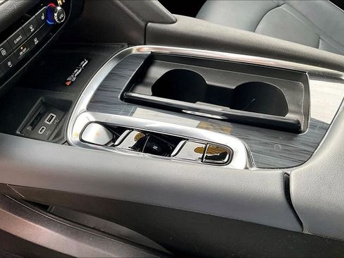 Certified 2023 Buick Enclave Essence w/ Experience Buick Package image 19