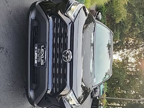 Used 2023 Toyota RAV4 XLE w/ Convenience Package AWD/4WD image 7