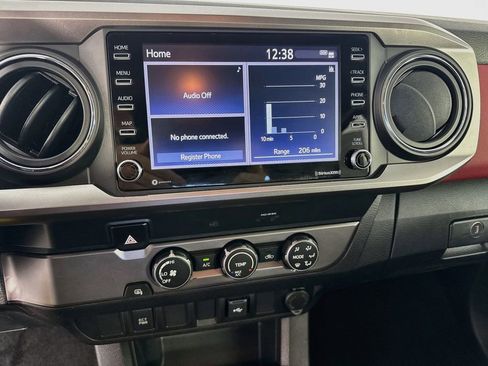 Used 2022 Toyota Tacoma SR5 w/ SR5 Appearance Package (SM) RWD image 19