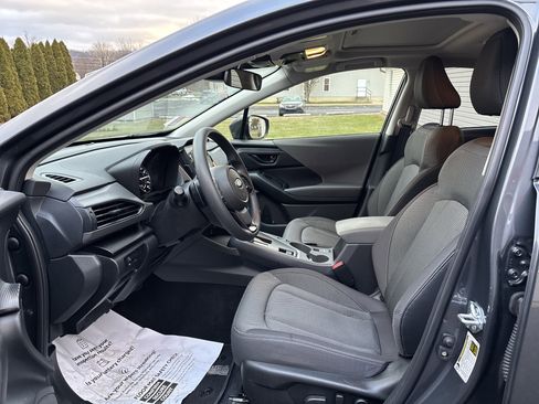 Used 2024 Subaru Crosstrek 2.0i Premium image 13