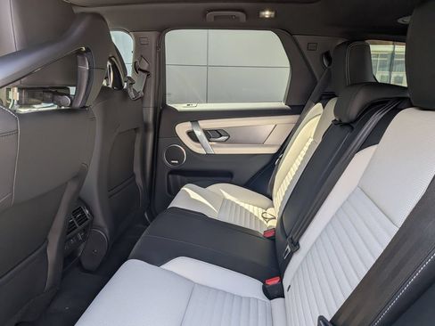 New 2026 Land Rover Discovery Sport Landmark AWD/4WD image 15