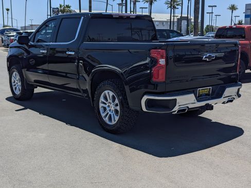 Used 2022 Chevrolet Silverado 1500 LTZ w/ LTZ Premium Package AWD/4WD image 4