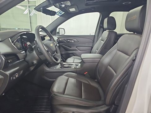 Certified 2023 Chevrolet Traverse High Country AWD/4WD image 21
