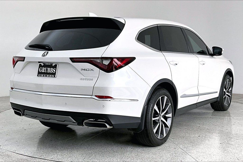 Certified 2026 Acura MDX w/ Technology Package FWD image 14