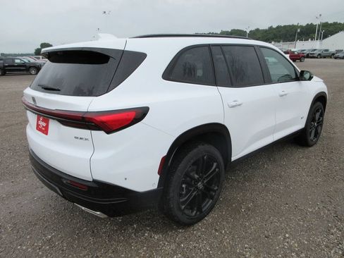 New 2026 Buick Enclave Sport Touring w/ Super Cruise Package AWD/4WD image 5
