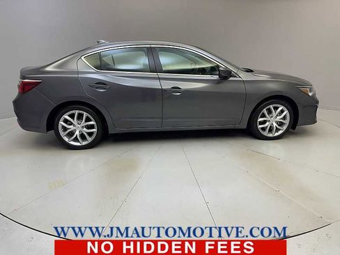 Used 2019 Acura ILX image 6