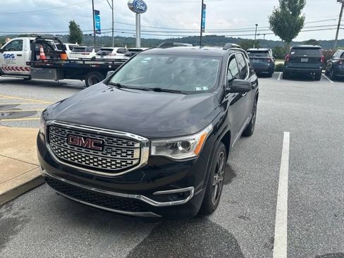 Used 2017 GMC Acadia Denali AWD/4WD image 11