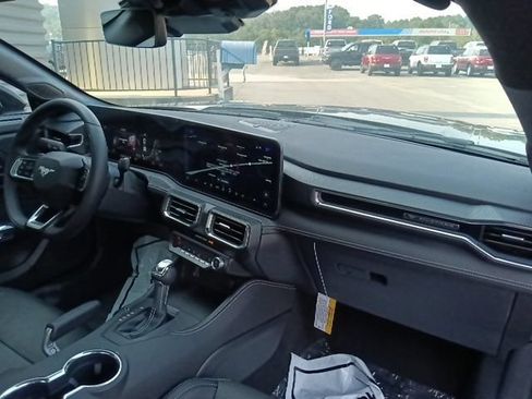 New 2026 Ford Mustang GT Premium w/ GT Performance Package RWD image 32