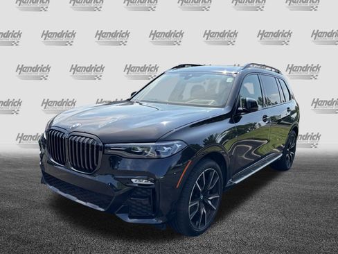 Used 2022 BMW X7 xDrive40i w/ M Sport Package AWD/4WD image 6