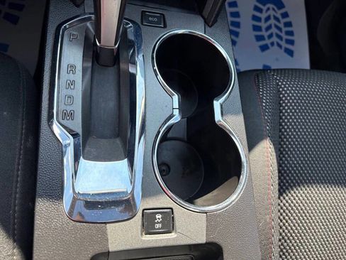 Used 2017 Chevrolet Equinox LS image 26