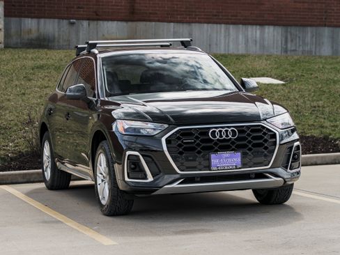 Used 2022 Audi Q5 2.0T Premium image 2