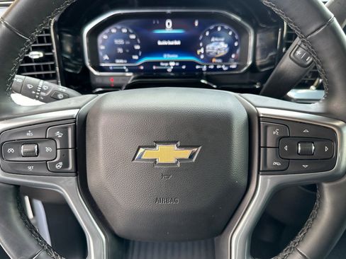 Used 2025 Chevrolet Silverado 1500 LT image 23