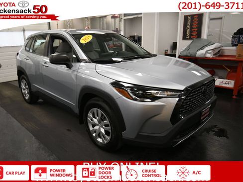Used 2023 Toyota Corolla Cross L FWD image 1