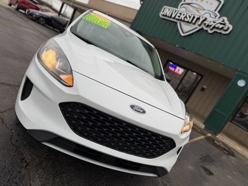 Used 2020 Ford Escape S image 9