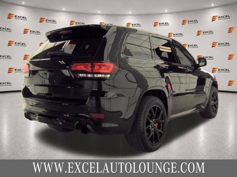 Used 2019 Jeep Grand Cherokee SRT AWD/4WD image 5