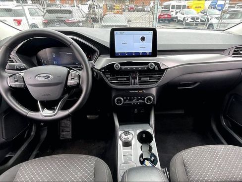 Used 2023 Ford Escape Active image 13
