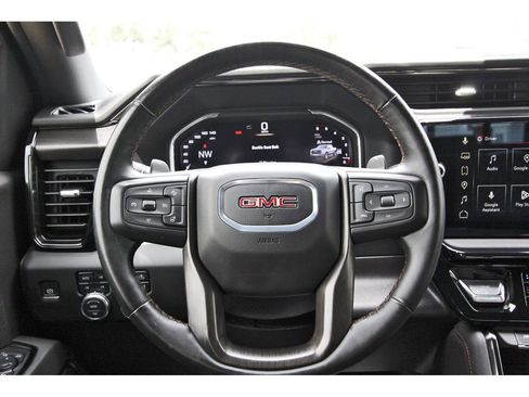 Used 2024 GMC Sierra 1500 AT4 w/ Technology Package AWD/4WD image 13
