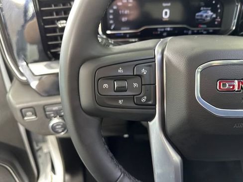 New 2025 GMC Sierra 1500 Elevation image 15