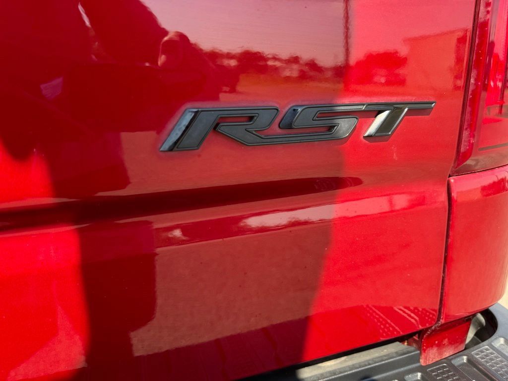 Used 2024 Chevrolet Silverado 1500 RST w/ LPO, Dark Essentials Package AWD/4WD image 11