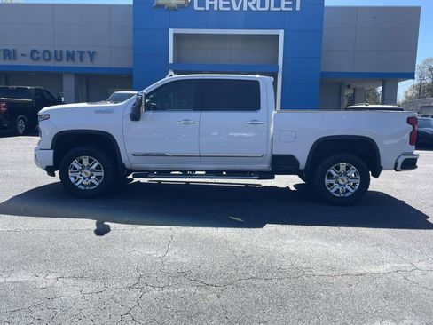 Used 2024 Chevrolet Silverado 2500 High Country image 7