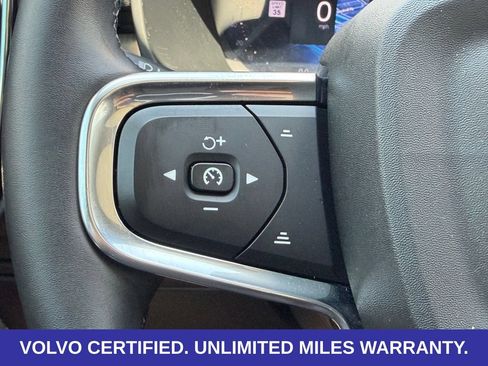 Certified 2026 Volvo XC40 B5 Plus AWD/4WD image 15