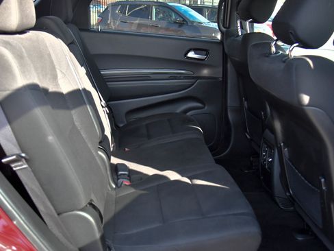 Used 2022 Dodge Durango SXT image 41