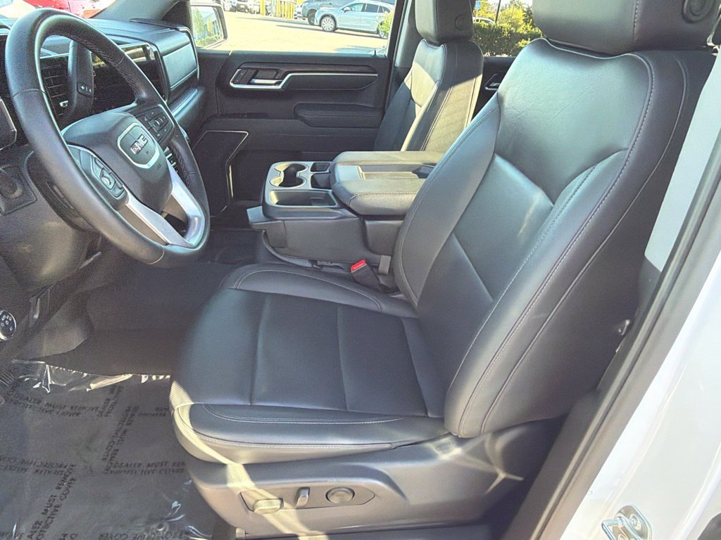 Used 2025 GMC Sierra 1500 SLT AWD/4WD image 21